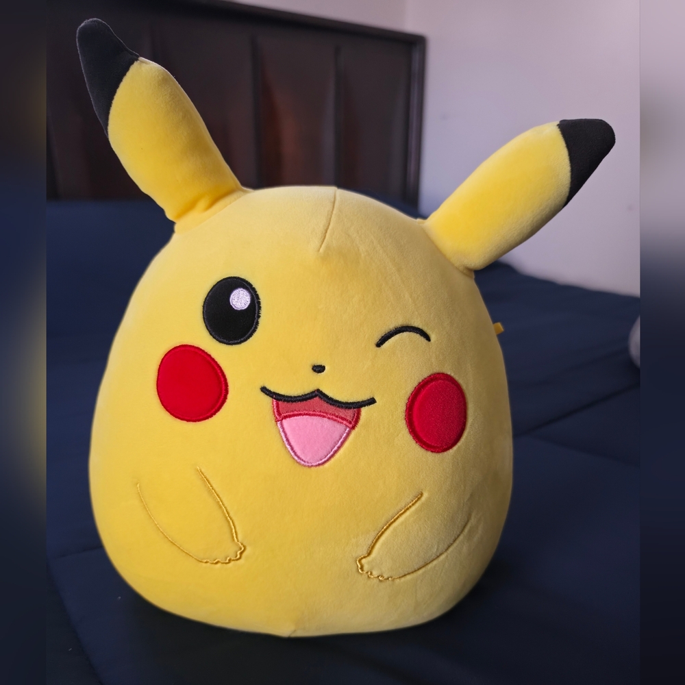 Squishmallows Pokemon Pikachu Winking 14 in New W/O Tags